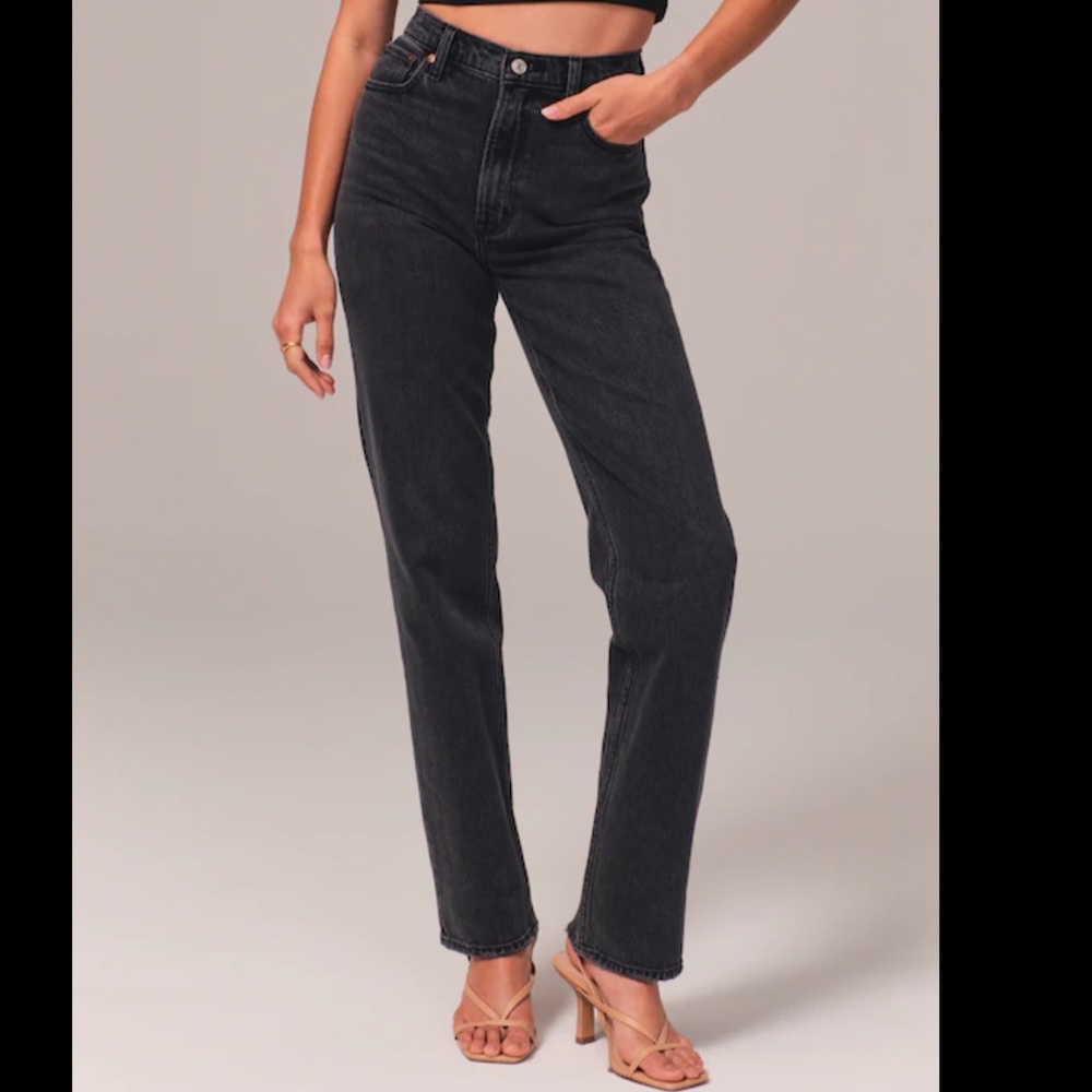 Abercrombie 90s straight ultra high rise jeans